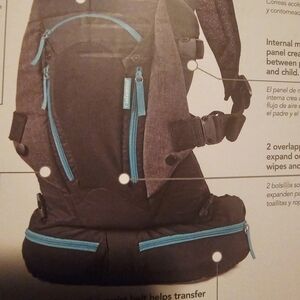 Gray🧑‍🦲👩‍🦲 Backpack with Blue Accents